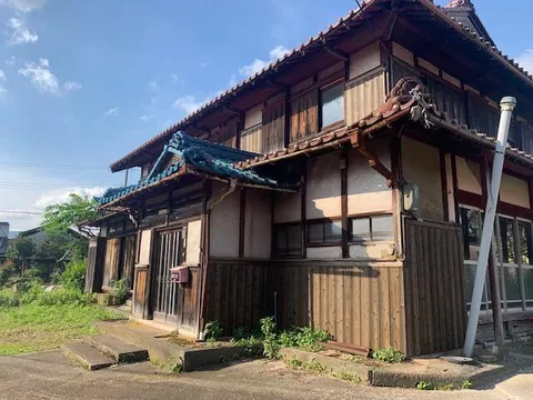Muraki, Maibara-shi (Omi Nagaoka Sta.) 2F 9K

3.2 million yen