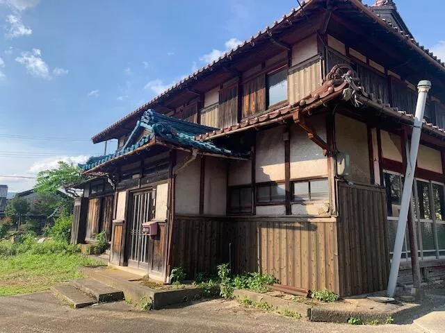 Muraki, Maibara-shi (Omi Nagaoka Sta.) 2F 9K

3.2 million yen