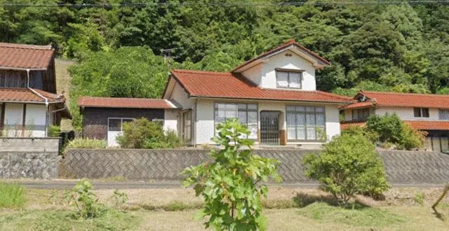 Masuda City, Tsuchida Town (Kamatate Station) 2-story building 3DK