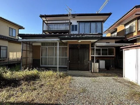 Oaza Shiga (Chino Station) 8.5 million yen
