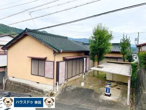 Spacious land area of approximately 73 tsubo ◆ 4DK ◆ Parking for 2 cars in parallel available ◆ Perfect for DIY enthusiasts!