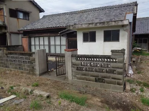 Suzuka City, Wakamatsu Higashi 3-chome (Ise Wakamatsu Station) Single-story building 5DK