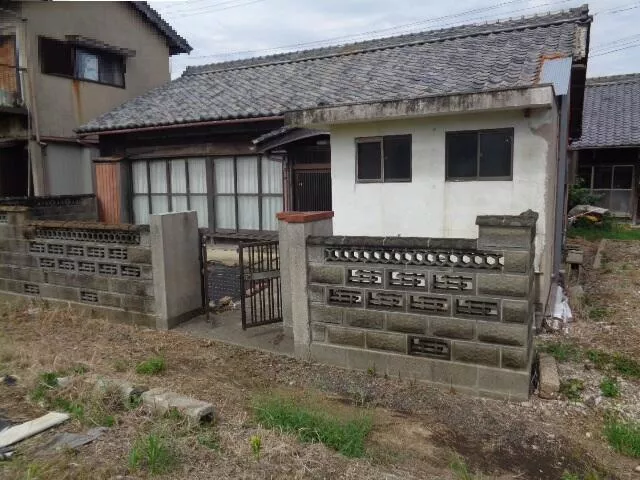 Suzuka City, Wakamatsu Higashi 3-chome (Ise Wakamatsu Station) Single-story building 5DK