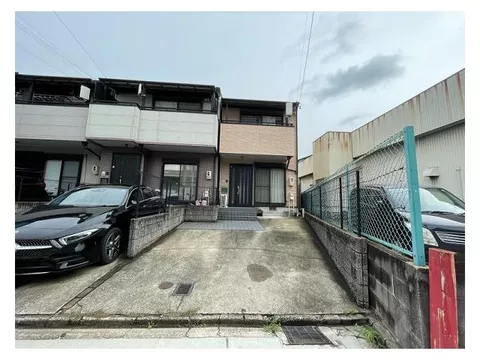 ◆Parking for 3 or more cars◆All rooms have storage◆Immediate delivery available◆Immediate move-in available◆4LDK◆Wooden 2-story building