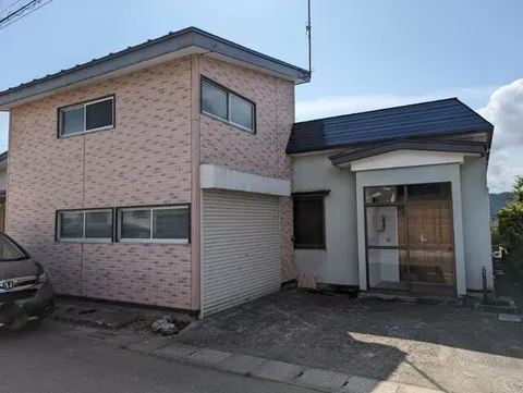Kazuno City, Hanawa, Sotohōsen no Ma (Kazuno Hanawa Station) Single-story building 4DK