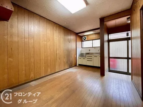 【South-facing with good sunlight + Immediate viewing available】 About 6 minutes on foot from Shimonoya Station / Purchase available from around 20,000 yen per month