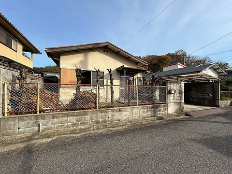 Used single-family home in Takamatsu City, Kagawa-cho, Kawahigashi Kami