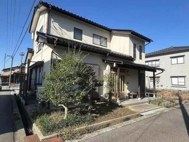 Kahoku District, Tsubata Town, Tsubata (Nakatsubata Station) 2-story 4SDK