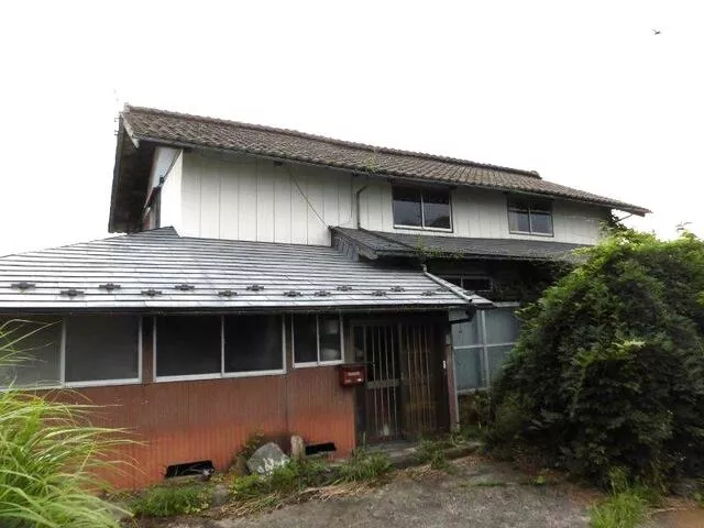 Tsuruoka City, Mawatari, Michinishi (Tsuruoka Station) 2-story 7SLDK