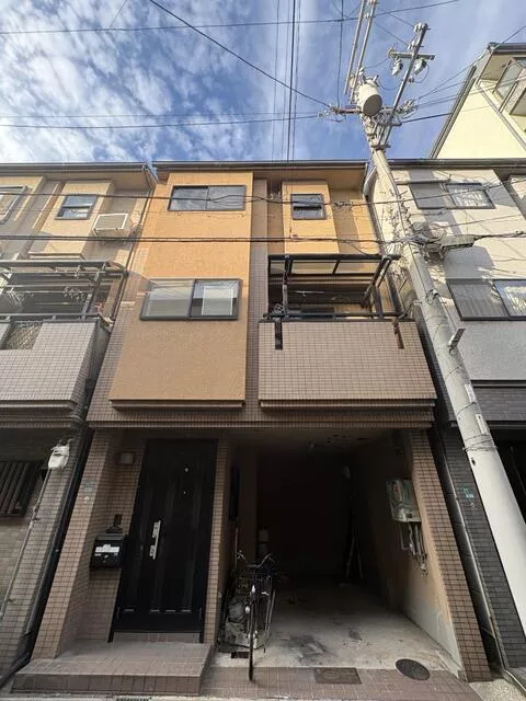 Hirano Ward, Osaka City, Kizurenishi 5-chome (Kizureniharai Station) 3-story building 4LDK