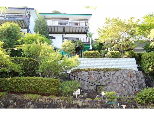 Akazawa 6.8 million yen
