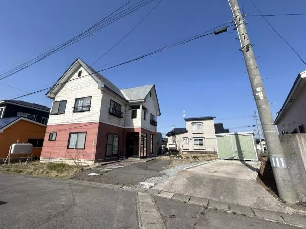 Goshogawara City, Hirota, Sakakimori (Goshogawara Station) 2-story building 5LDK