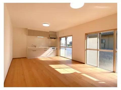 【Open house held】【Interior and exterior renovation completed】【Seismic reinforcement completed】1-story 2LDK. Garden to the south and east