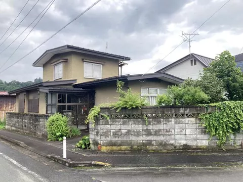 Oe Town, Nishimurayama District, Azawa, Maeda (Azawa Station) 2-story building 5DK