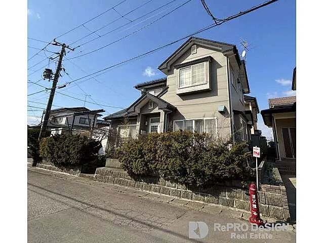 Used single-family home in Akita City, Soto-Asahikawa, Sanzenkari