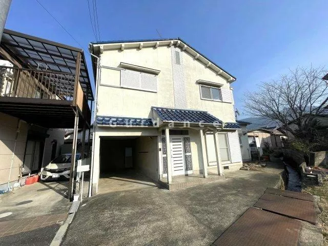 Sakurai City, Oaza Shinobasaka (Yamato-Asakura Station) 2-story 5DK