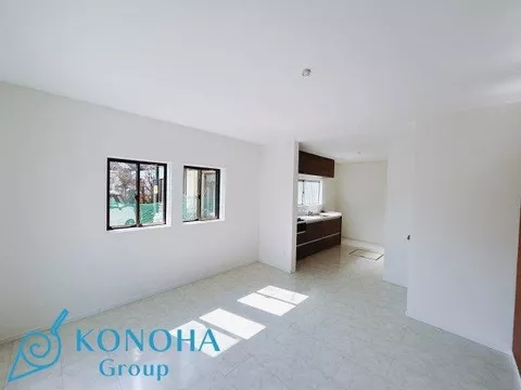 Northeast corner lot ☆ Renovated house! Parking for 3 cars ◎ Good access near Route 254 bypass
