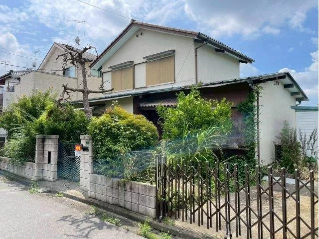 6 minutes on foot to Tobu Isesaki Line "Washinomiya Station," a great location close to parks and elementary schools!