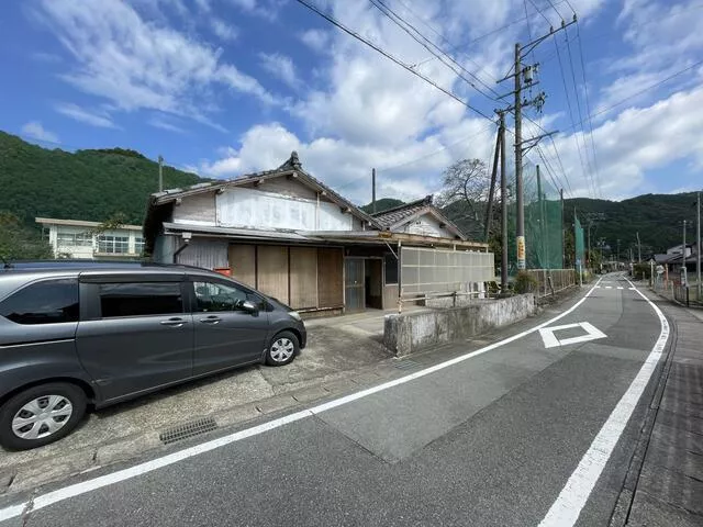 Oda Town, Taki District, Kamikusu (Kawazoe Station) Single-story building 4SDK