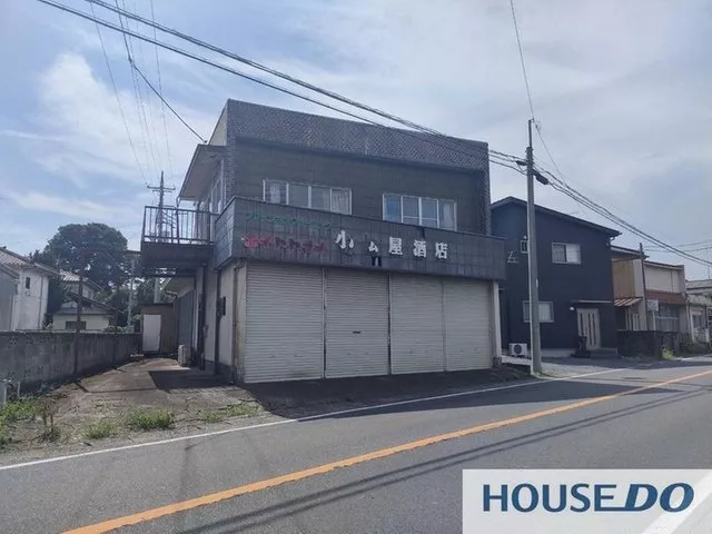Residential building with store along the main road, 4DK building 169㎡ with renovated water facilities