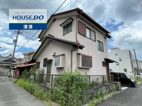◆6DK+S! South-facing balcony for excellent drying of laundry! Near a drugstore◆