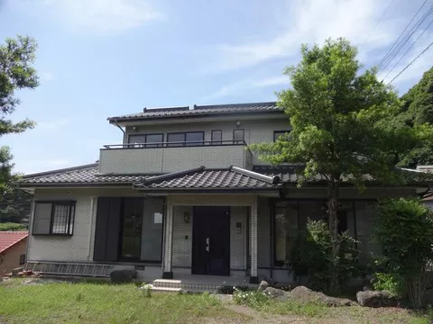 Ureshino City, Ureshino Town, Oaza Yoshida Otsu (Ureshino Onsen Station) 2-story building 5LDK