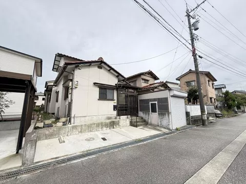 Toyama City, Chinarimachi (Shin Toyama-guchi Station) 2-story 4LDK