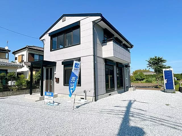 Used single-family home in Annaka City Matsuidamachi Hitomi
