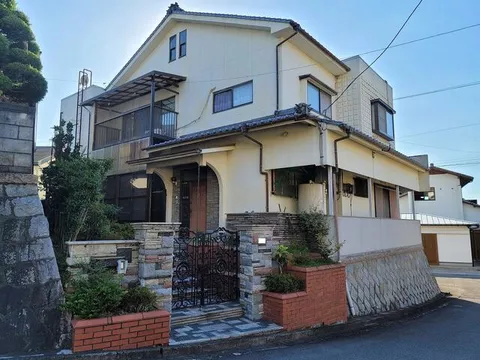 Koyodai, Matsuyama (Koyodai Sta.) 2F 8SDK

5.9 million yen