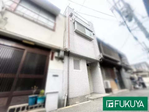 5DK wooden slate-roofed 3-story building, south-facing♪ 9 minutes on foot to Kintetsu Osaka Line "Tsuruhashi" station