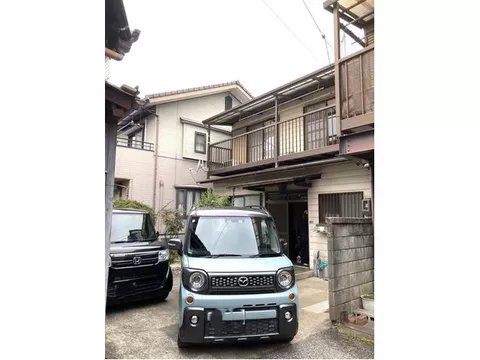 This property can be used for various purposes!