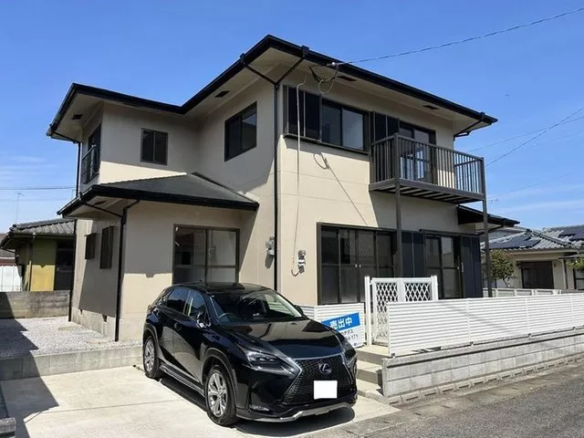 [Open House] Interior and exterior renovation completed / Toshiba construction / Water fixtures replaced / Parking for 3 cars / Southeast