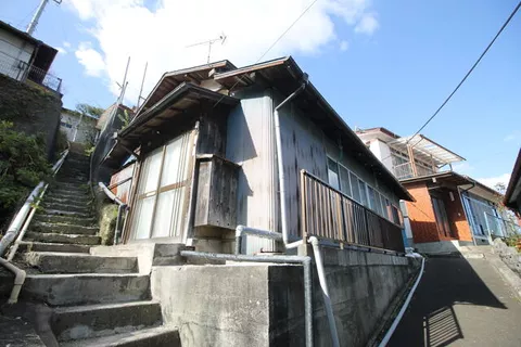 Asahi-cho, Shiogama-shi (Nishi-Nishi-Niogama Sta.) Single story house, 2K

1.5 million yen