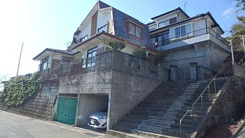 Used single-family home, 1-chome Shinkogakura, used house