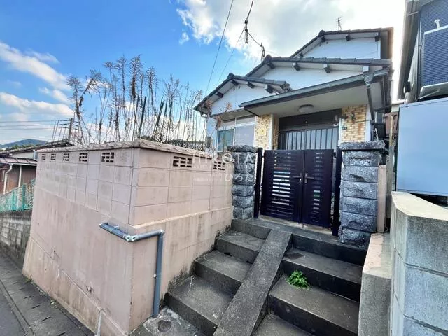 Kitakyushu City, Tobata Ward, Sugawara 4-chome (Tobata Station) 2-story 4SLDK