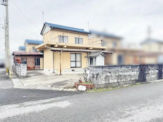 Shin-Asahi-cho, Nagahama-shi, Kanagawa (Torahime Sta.) 2F 4DK

3.9 million yen