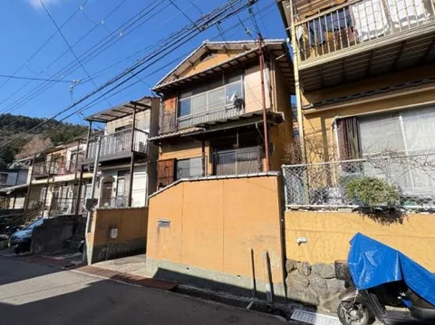 Otsu City, Fujioka Okumachi (Oiwake Station) 2-story building 5DK