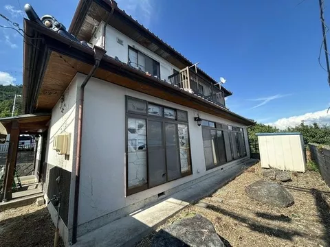 Current sale until June 15 / New earthquake resistance compliance / Garden space available / Quiet residential area / Matsugaoka Elementary School