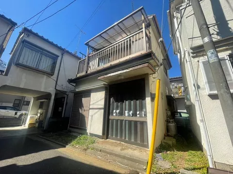 13 minutes on foot from Tobu Tojo Line "Tsuruse" Station♪ Please consider it as a site for rebuilding♪