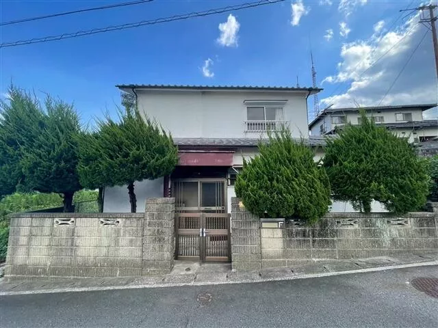 Beppu City, Oaza Tsurumi (Beppu University Station) 2-story 3DK