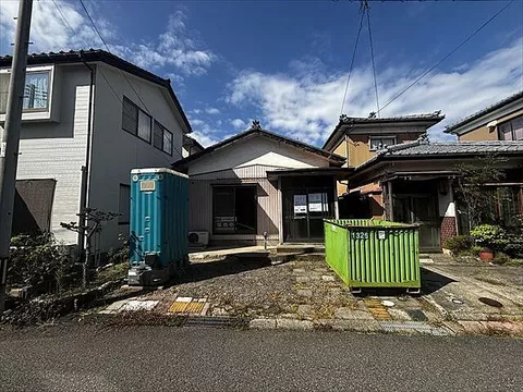 Used single-family home KEM Niigata City Nishi Ward Torihara Phase 1 used single-family home