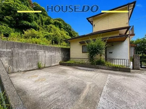 17 minutes on foot from Nishitetsu Dazaifu Station + 2 cars OK + southeast facing ♪ Highly convenient 3SLDK ♪