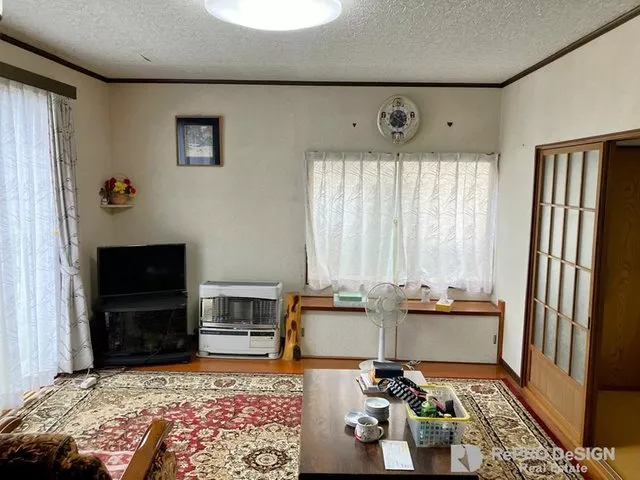 ■ 9 minutes on foot to JR Kamiiijima Station! ■ Parking for 2 cars included! ■ Urban gas compatible♪