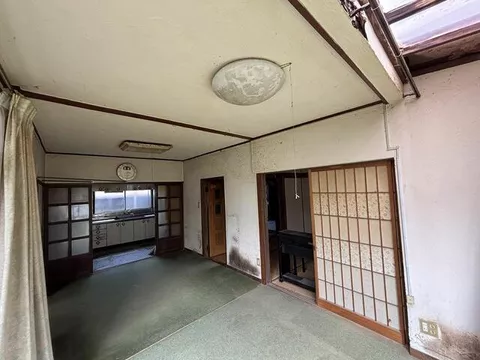 Ina City Central (Ina City Station) 2-story 8K - Image 1