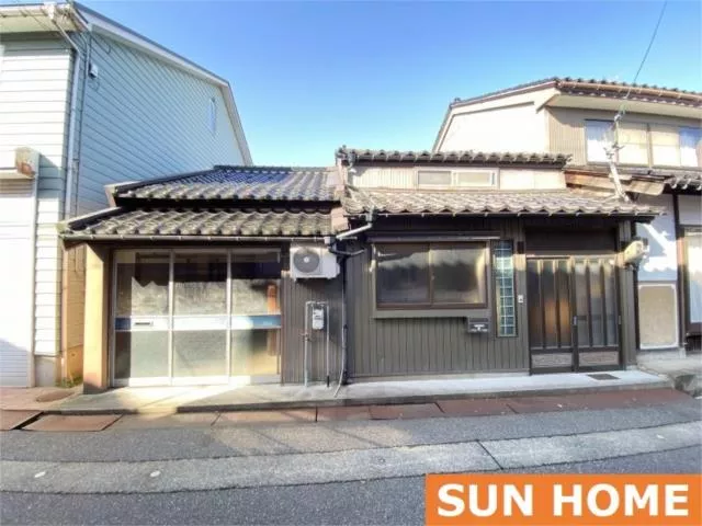Takaoka City, Miyata Town (Takaoka Yabunami Station) Single-story building 3K