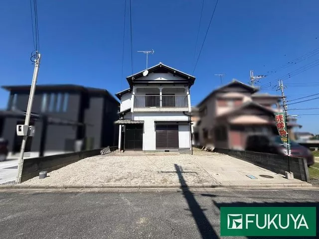 Renovation completion scheduled for the end of September in the 8th year of Reiwa♪ All-electric house, parking for 5 cars possible!
