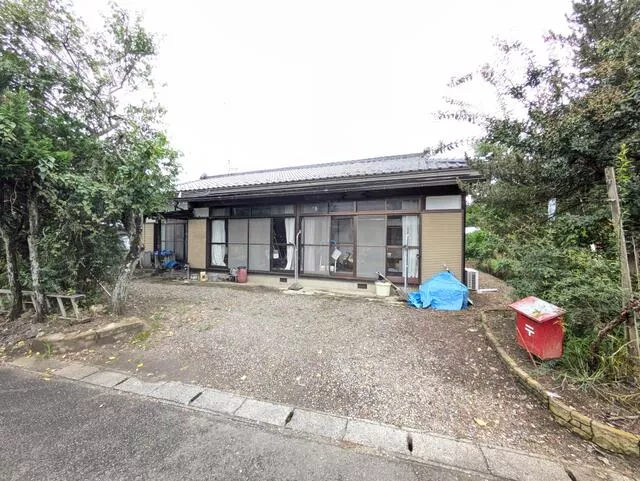 Ishikawa County, Tamakawa Village, Oaza Ryuzaki, Hanasakida (Izumigo Station), single-story, 3DK