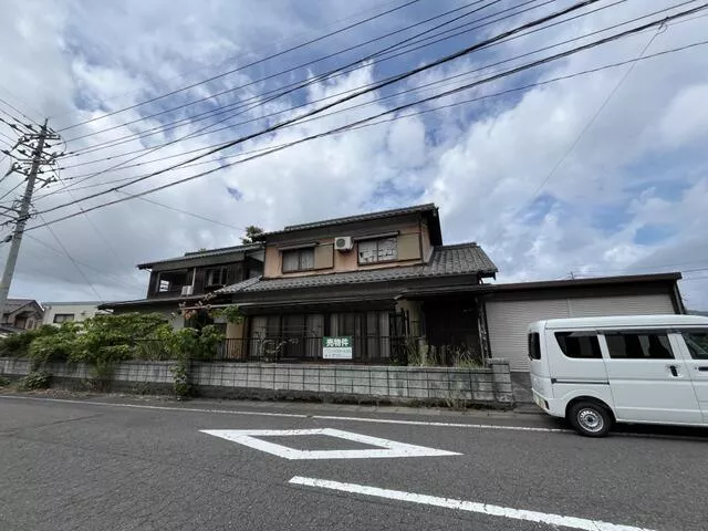 Tsuruga City, Yoshikawa (Tsuruga Station) 2-story building 9LDK