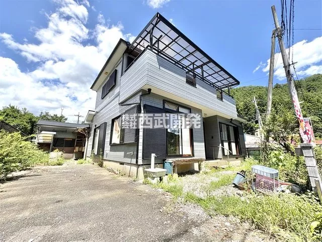 99 minutes on foot from Subway Namboku Line "Makomanai" Station