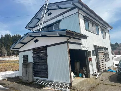 Fukuyama Shinden (Echigo Suhara Station) 10,000 yen